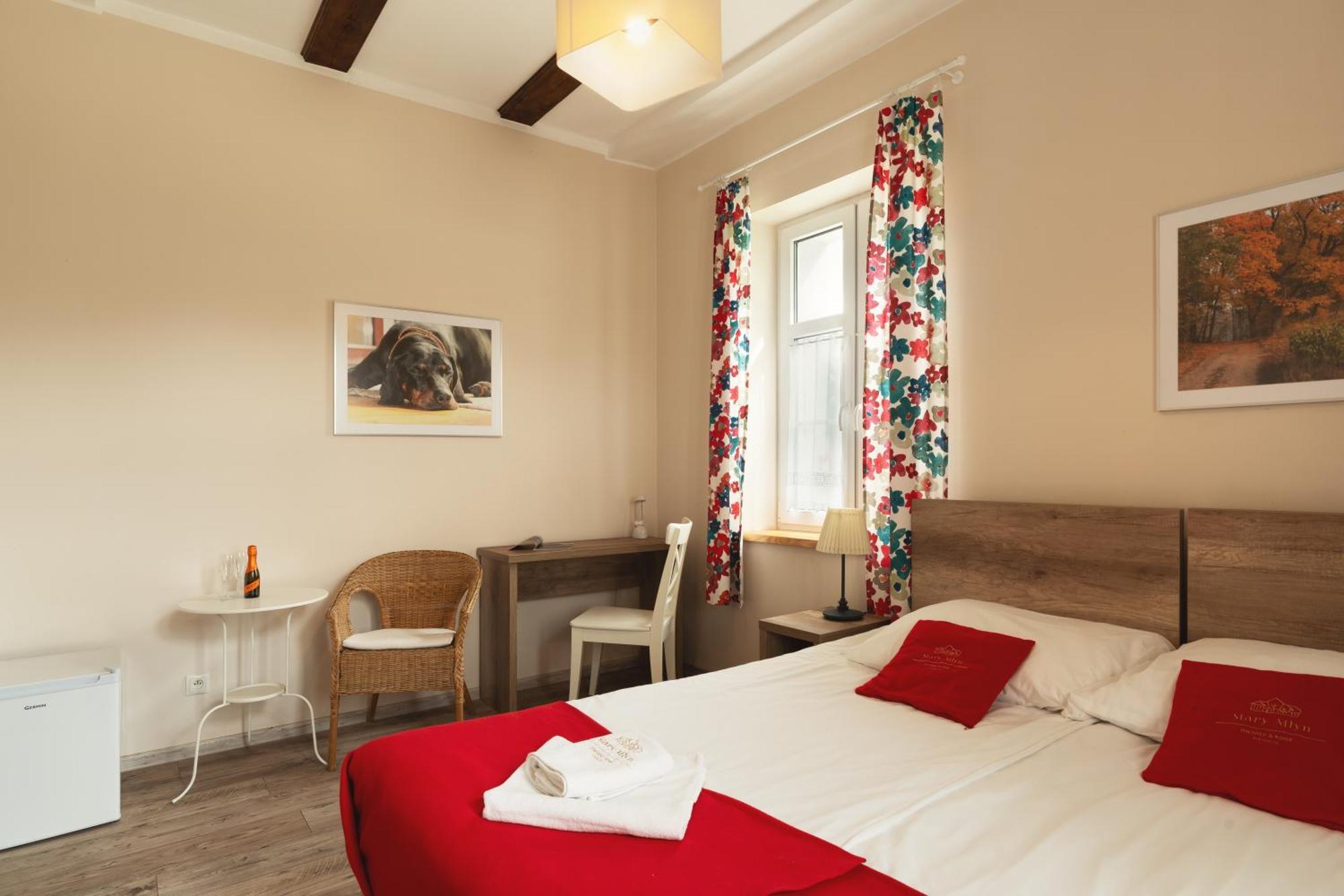 Stary Mlyn Strzeszyn Hotel Lubowo  Værelse billede