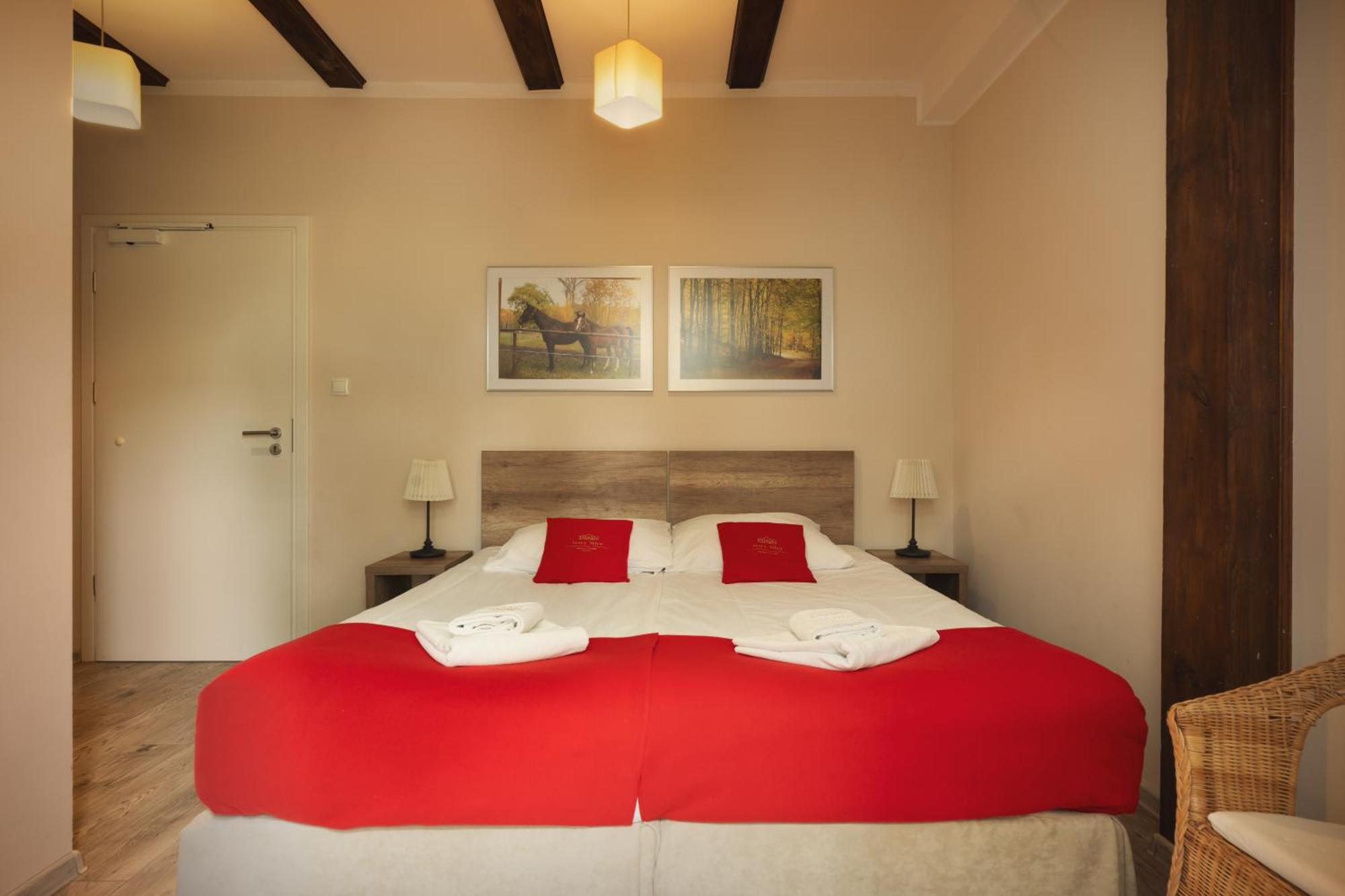 Stary Mlyn Strzeszyn Hotel Lubowo  Værelse billede